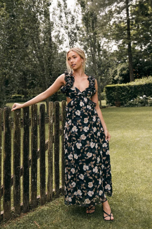 - Postoperative pet anti-licking Elizabethan collarLucah Frill Shoulder Maxi Dress - Black Floral