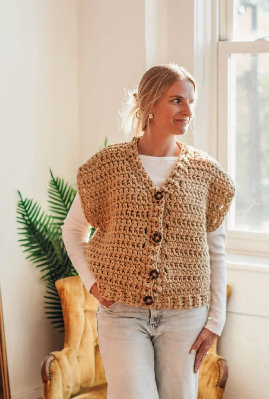 - Automatic temperature adjustment cat bedCrochet Kit - Oversized Canvas Vest