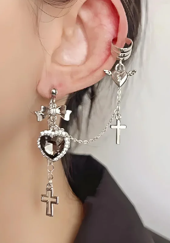 - Postoperative pet anti-licking Elizabethan collarGoth Heart Cross Chain Earrings
