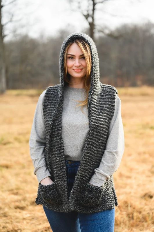 - Remote interactive pet feederKnit Kit - Hooded Vest