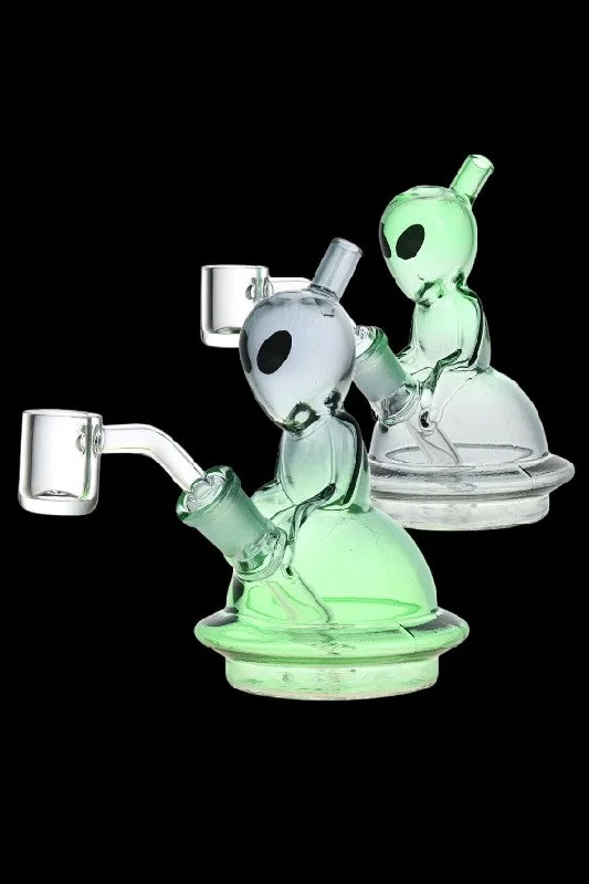- Winter warm clothes for short-haired dogsInterstellar Traveler Dab Rig