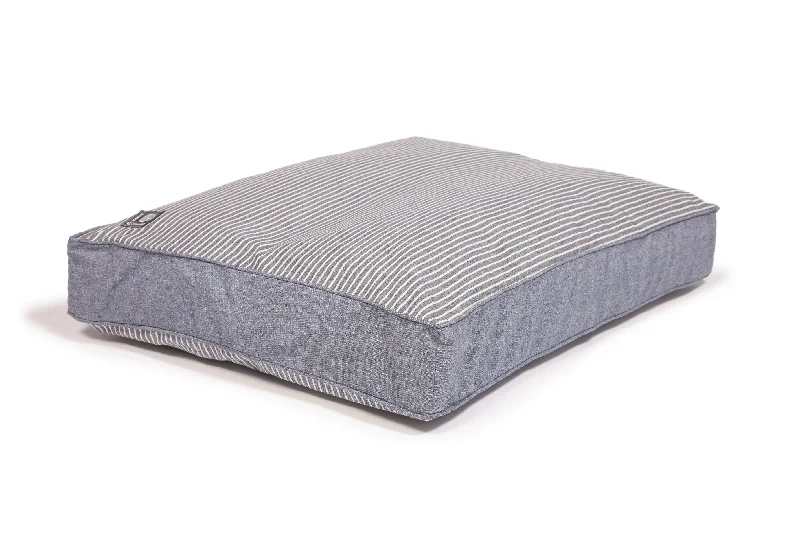 - Elderly dog ​​joint care mattressMaritime Range Blue Denim Look Box Duvet Spare Cover by Danish Design