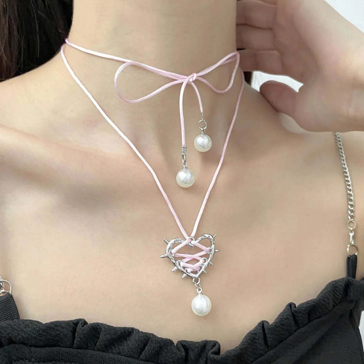- Pet electric nail grinder silent modelY2K Coquette Barbed Heart Bow Tie Necklace