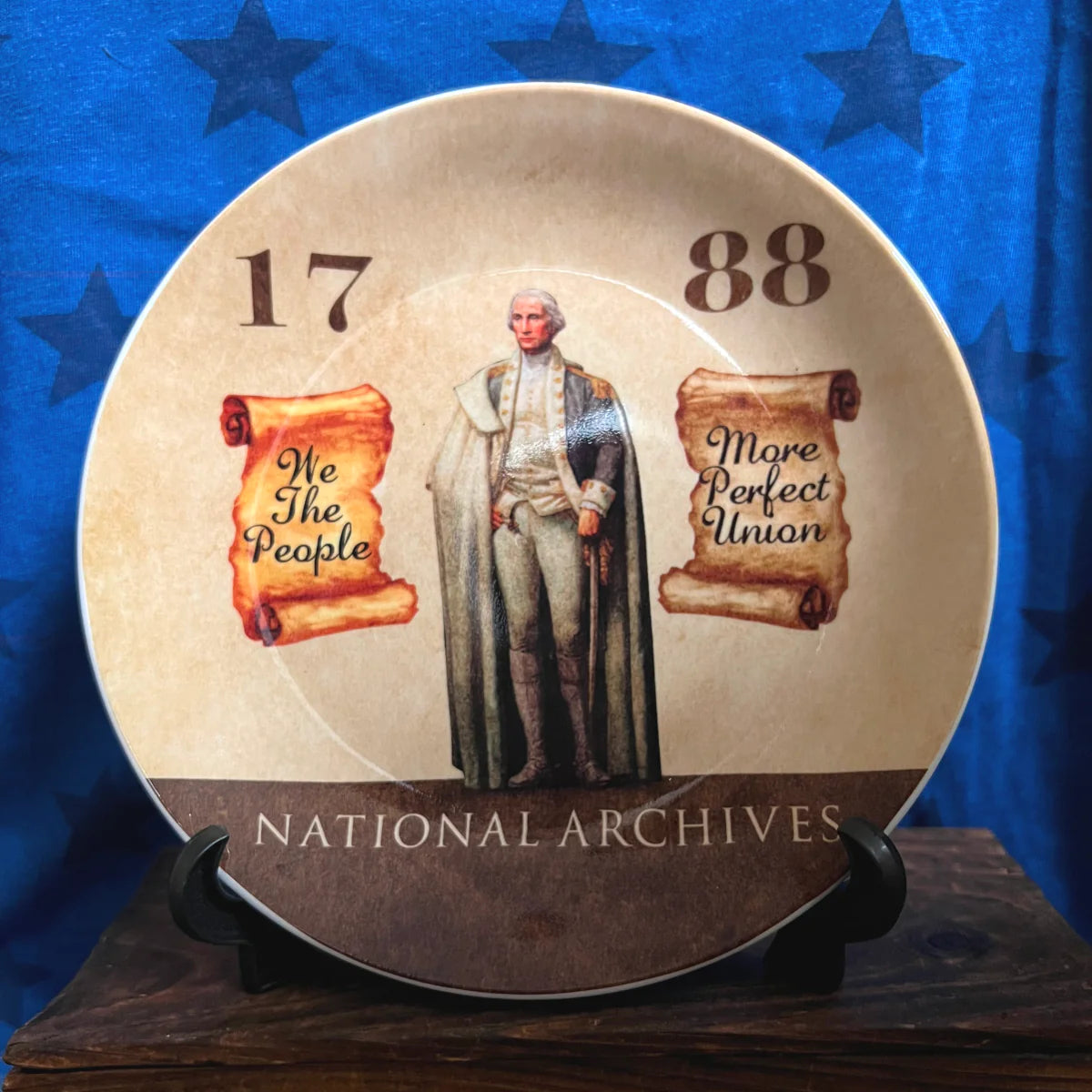 - ​​Pet toys under    yuanGeorge Washington Tavern Collectible Plate