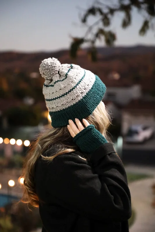 - Pet monitor with cameraKnit Kit - Winter Chill Set