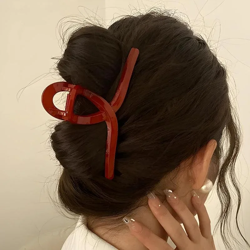 - ​​Pet toys under    yuanCherry Hair Claws