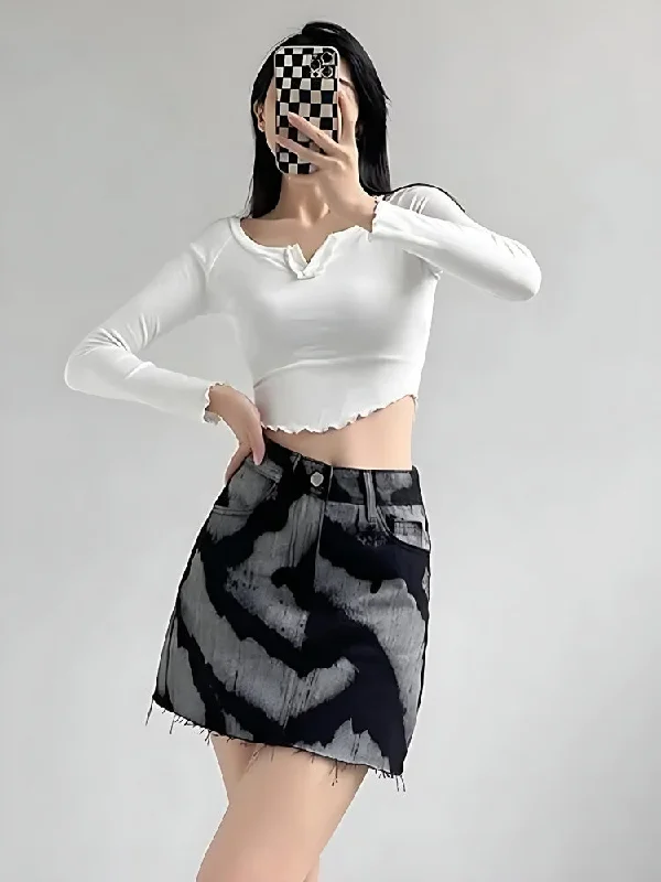 - Cat anti-jump window safety netSpray Paint Distressed Mini Skirt