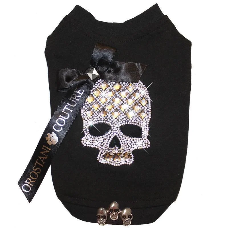 - Rabbit grass rack to prevent waste food boxCrystal Skull Black Dog Tee
