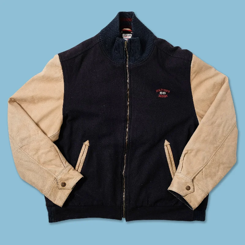 - Automatic temperature adjustment cat bedTommy Hilfiger Varsity Jacket Large