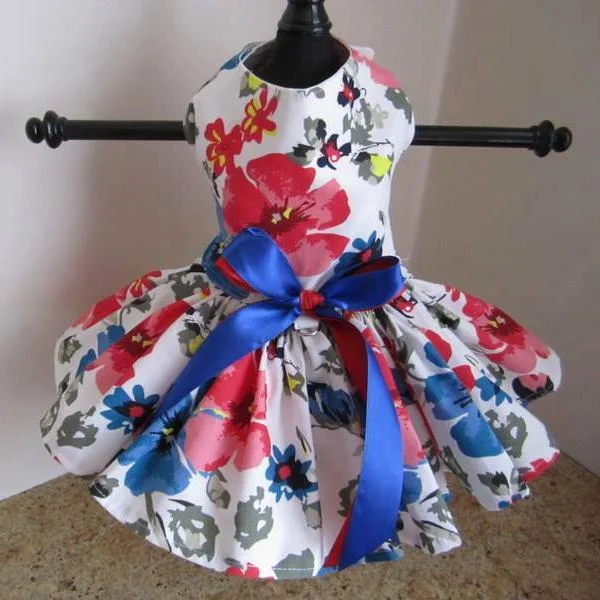  -Splash-proof food bowl AND Anti-choking slow food bowlBlue And Red Floral Dog Dress XXSmall