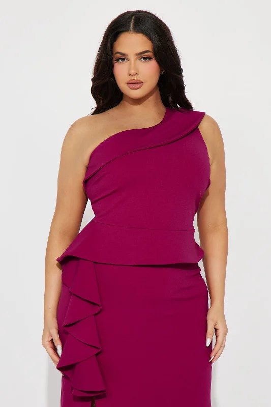 Can You Believe Crepe Gown - Magenta