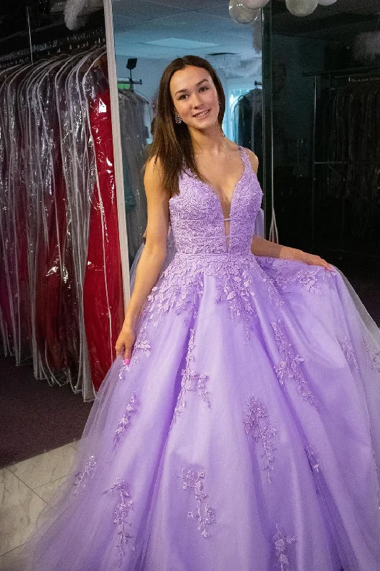 Elegant Lavender A Line Long Prom Dress With Appliques