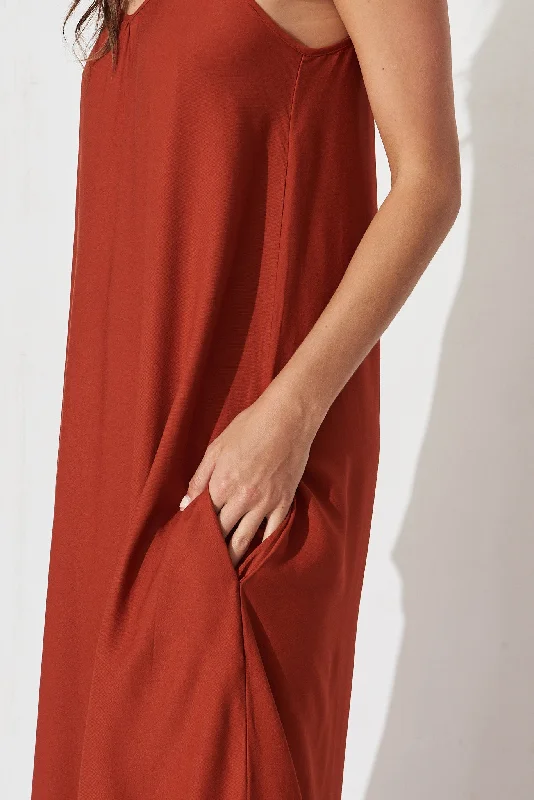 No Scrubs Maxi Dress In Rust