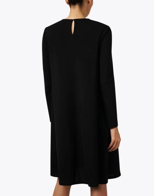 Quarto Black Shift Dress