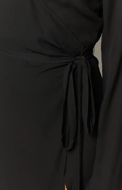 Reyna Black Long Sleeve Maxi Dress