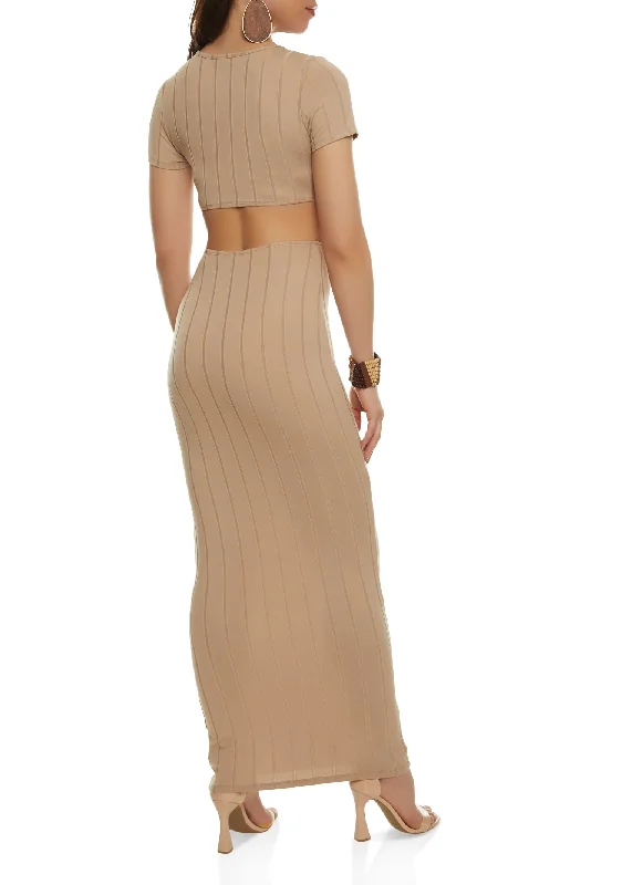 Ribbed O Ring Cut Out Maxi Dress