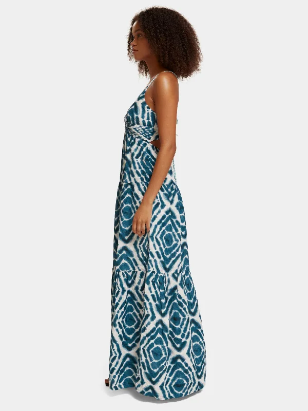 V-neck tie-dyed maxi strap dress