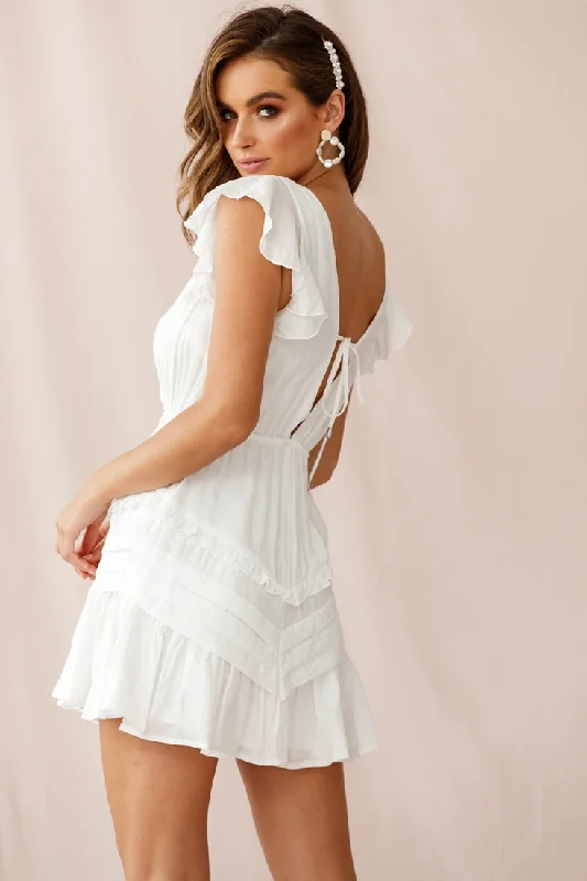 Willah Pintuck And Frill Detail Drawstring Dress White