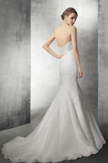 Delicate Sweetheart Lace Mermaid Wedding Dress