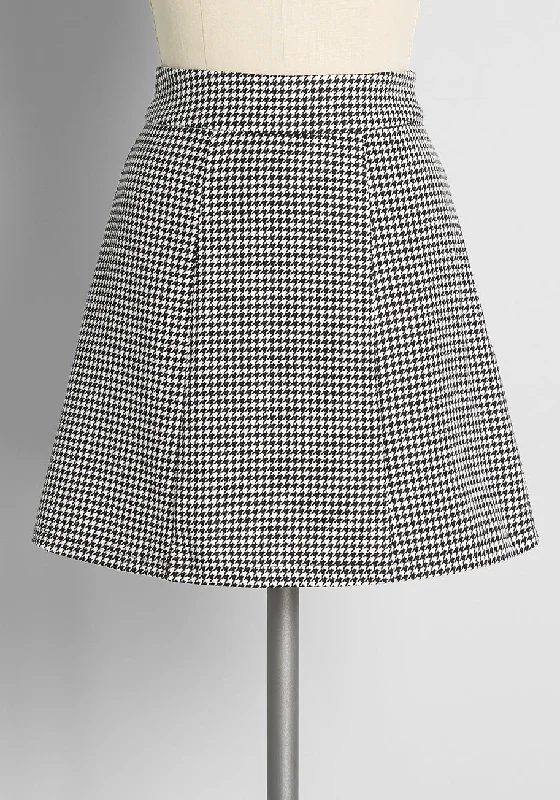 Heartbreaker in Houndstooth Mini Skirt